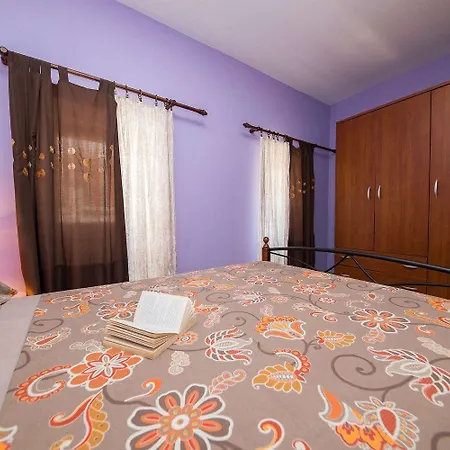 Appartement Charmantes Nur 300 Meter Zum Mit Meerblick, Waschmaschine, Wifi