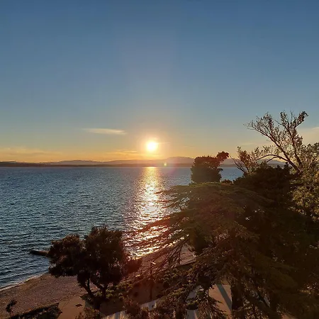 Charmantes Nur 300 Meter Zum Mit Meerblick, Waschmaschine, Wifi *