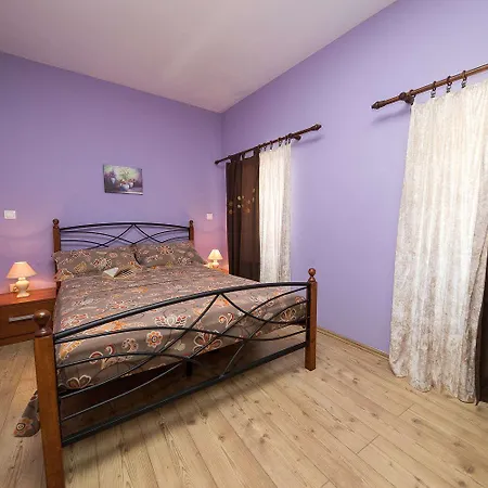 Appartement Charmantes Nur 300 Meter Zum Mit Meerblick, Waschmaschine, Wifi Crikvenica