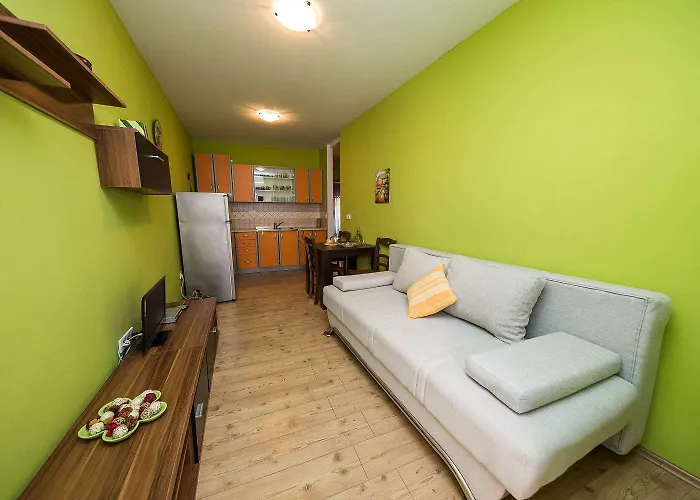 Charmantes Nur 300 Meter Zum Mit Meerblick, Waschmaschine, Wifi *