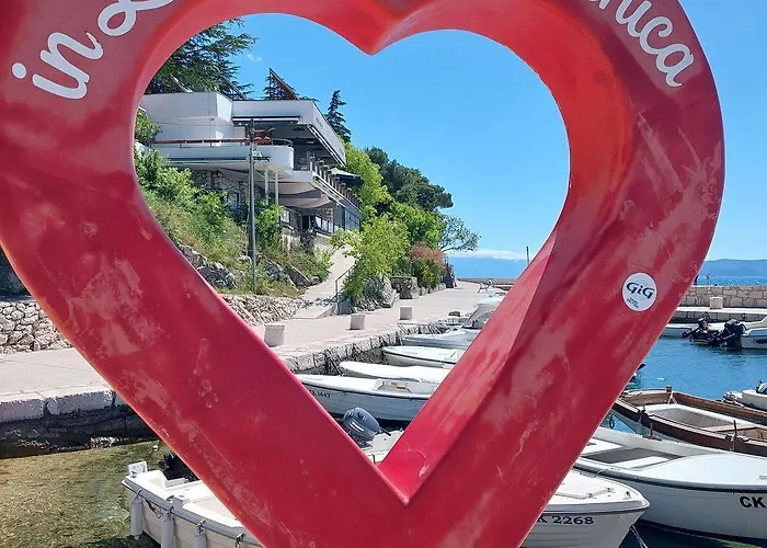 Charmantes Nur 300 Meter Zum Mit Meerblick, Waschmaschine, Wifi